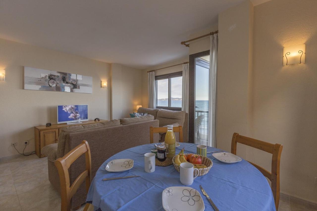 Apartamento Primera Linea Del Mar Can Picafort Can Picafort  Buitenkant foto